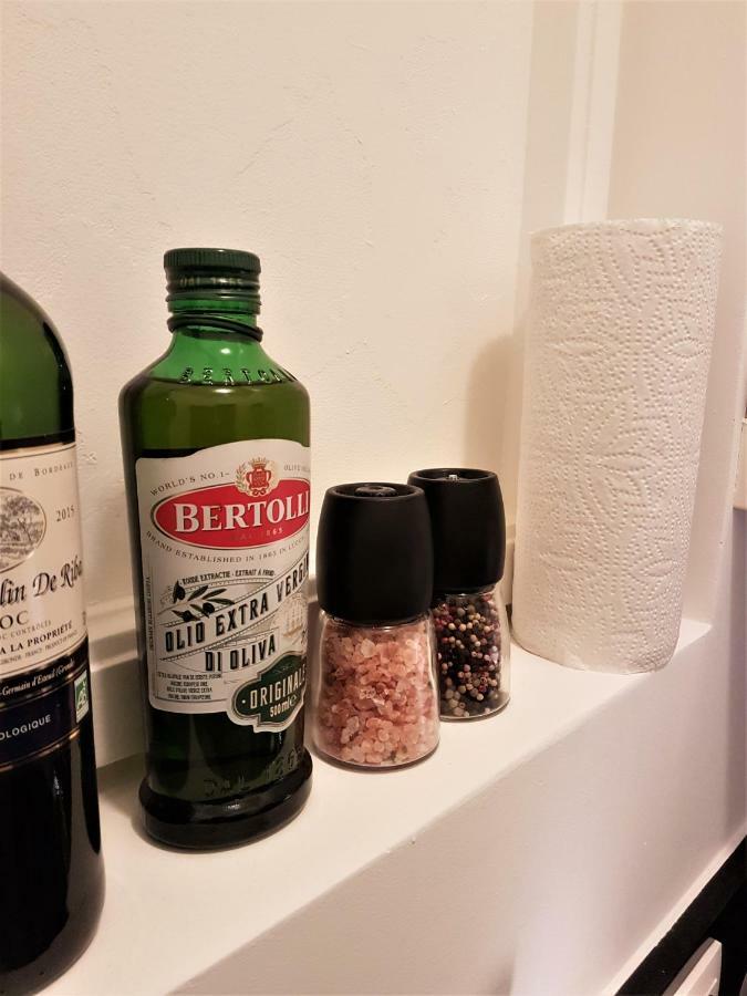 Cosy Studio Louise-Chatelain Apartment Brussels Ngoại thất bức ảnh